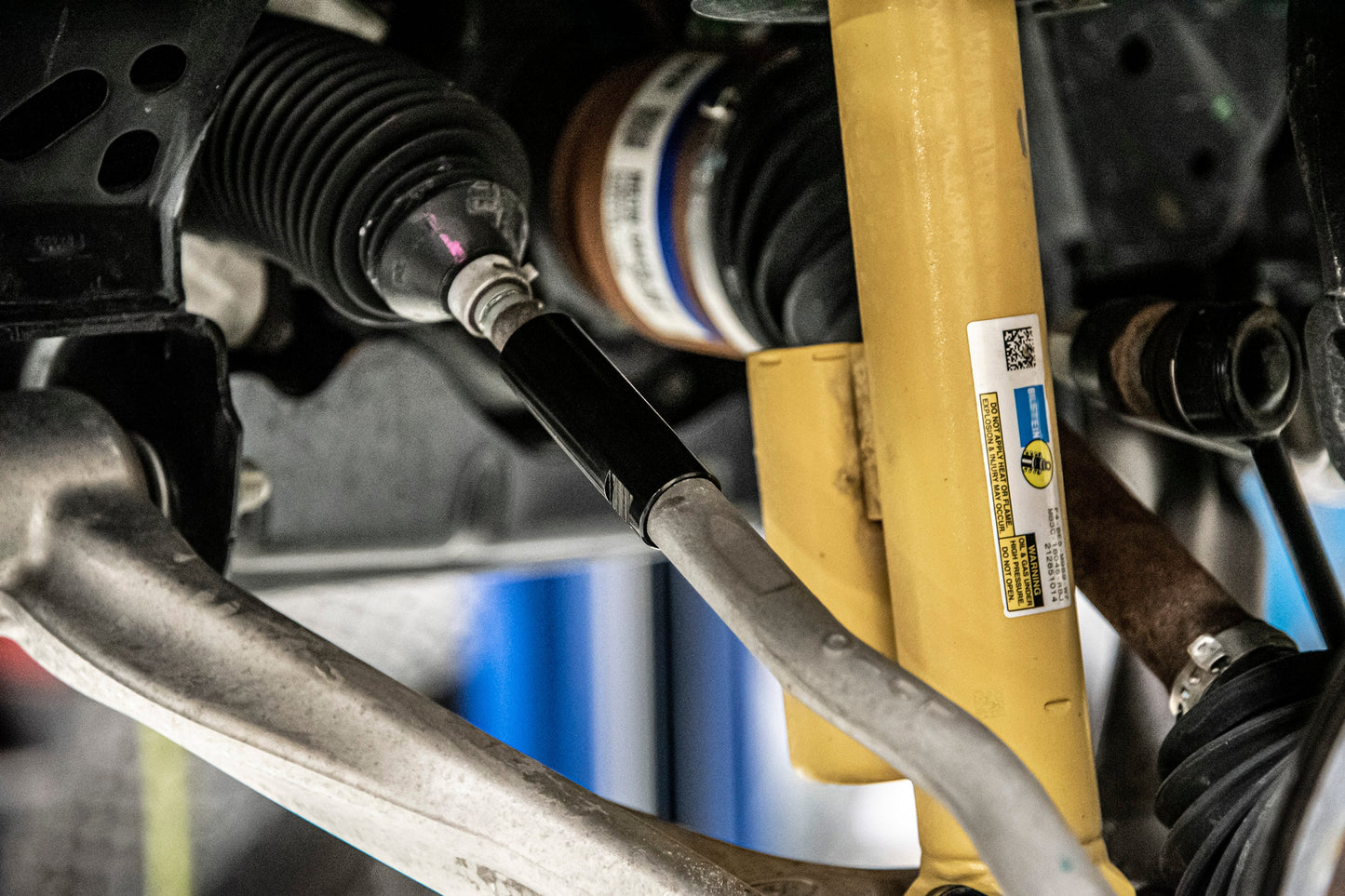 Steering Sleeve Kit | Ford Bronco JKS Manufacturing