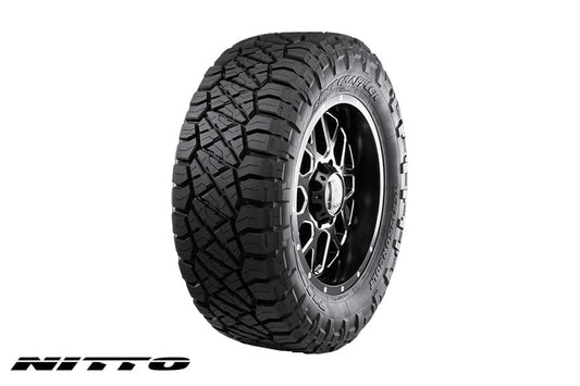 35x12.50R18 Nitto Ridge Grappler Rough Country