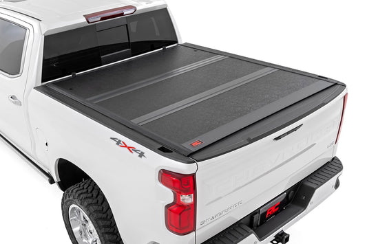 Hard Low Profile Bed Cover | 5'9" Bed | Rail Caps | Chevy/GMC 1500/2500HD/3500HD (14-19 & Classic) Rough Country