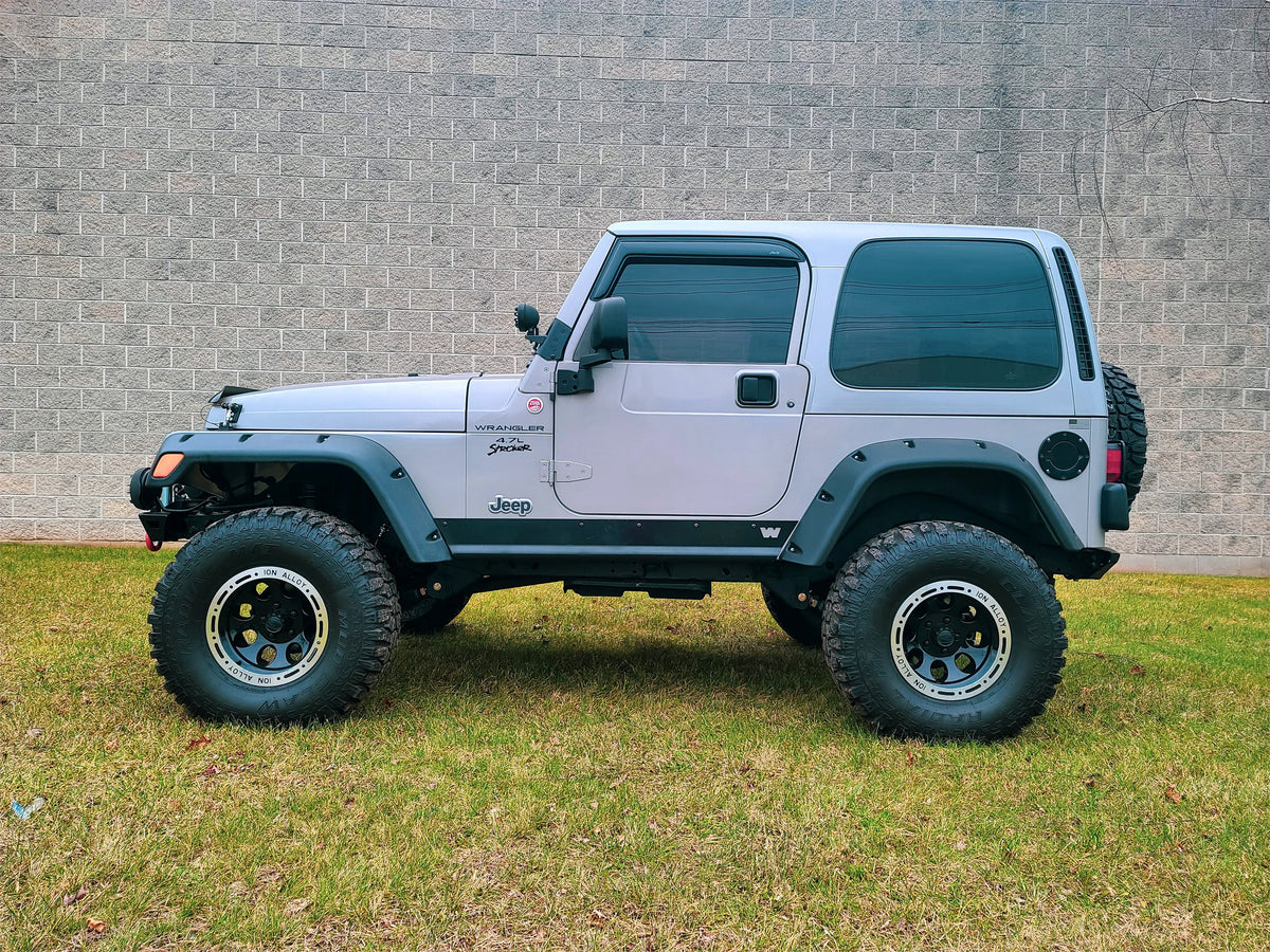 Jeep Wrangler 4.0 Inch Overland Plus Short Arm Lift Kit 1997-2006 TJ/LJ Clayton Off Road-1