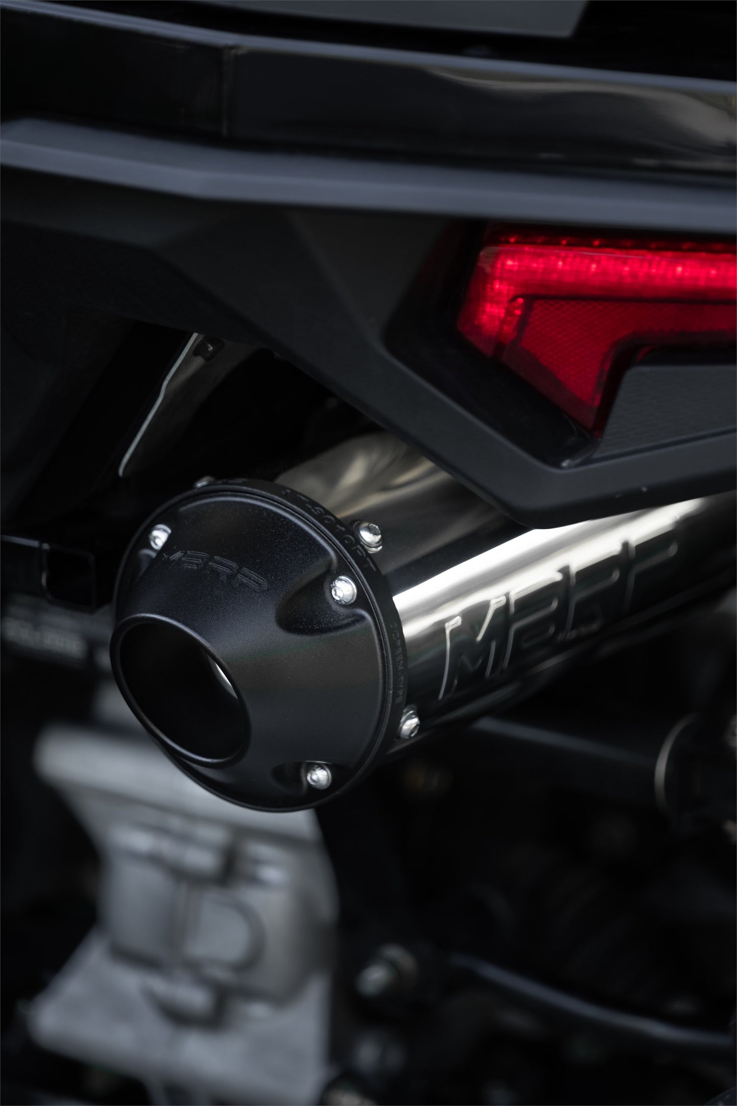 2001-Up Polaris Sportsman 5 Inch Single Slip-on Muffler with Billet Tip Performance Series MBRP-8