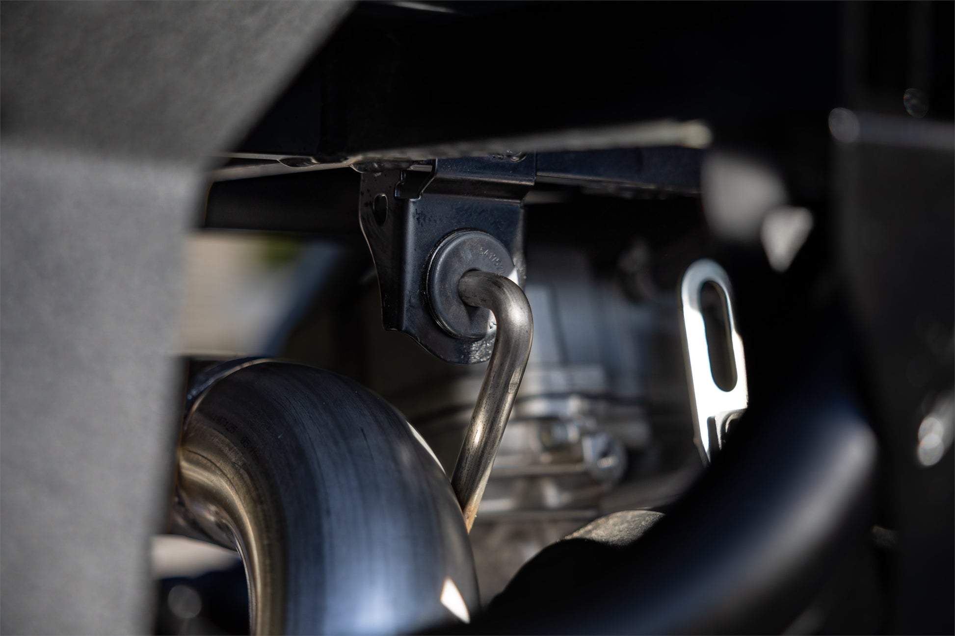 22-Present Polaris RZR PRO R 5-Inch Single Slip-on Performance Muffler MBRP-5