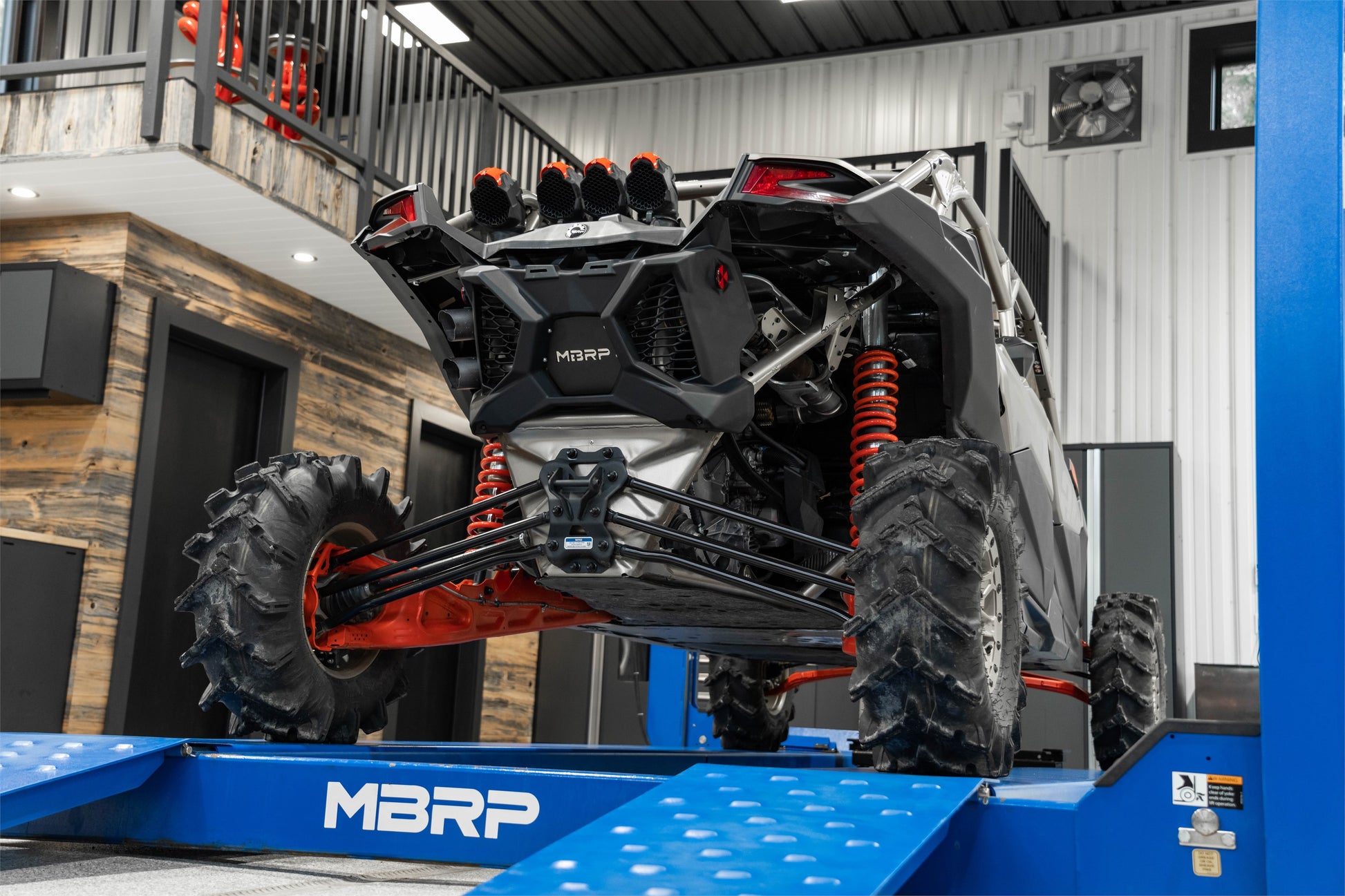 17-Up Can-Am Maverick Dual-Out Active Exhaust MBRP-5