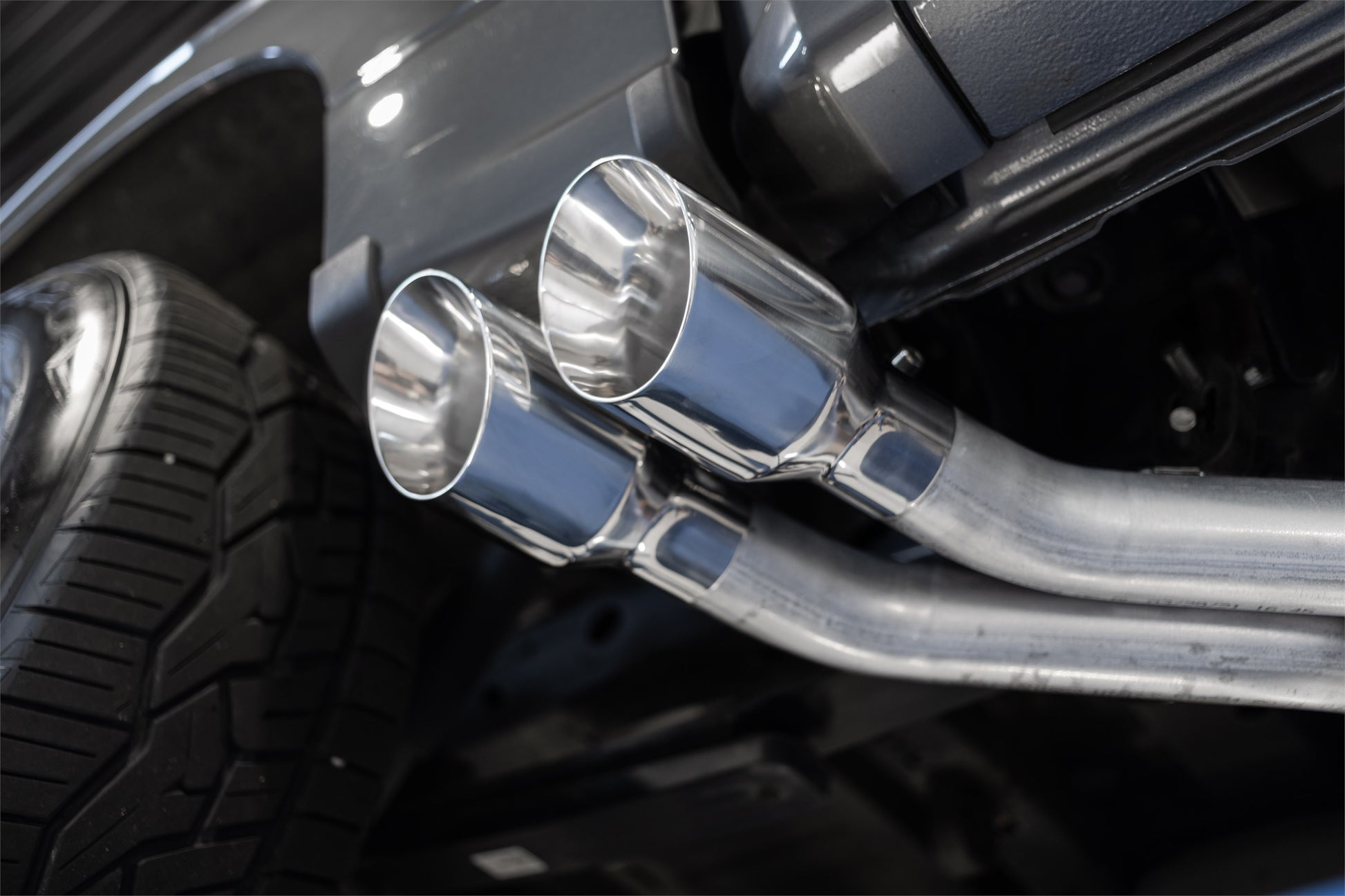 3 inch Cat-Back 2.5 inch Dual Pre-Axle (Race Profile) 21-Up F-150 T304 Stainless Steel MBRP-8