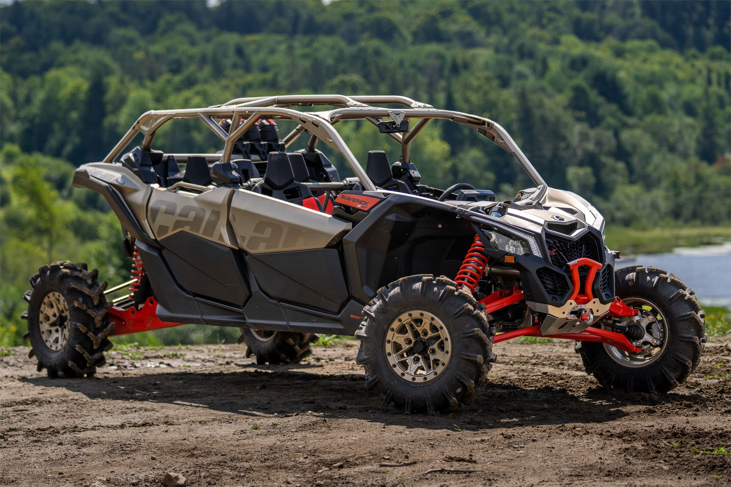 17-Up Can-Am Maverick Dual-Out Active Exhaust MBRP-7