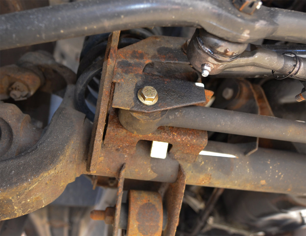 Jeep OE Track Bar Bolt Kit 1984-2006 TJ/LJ/XJ/ZJ Clayton Off Road-7