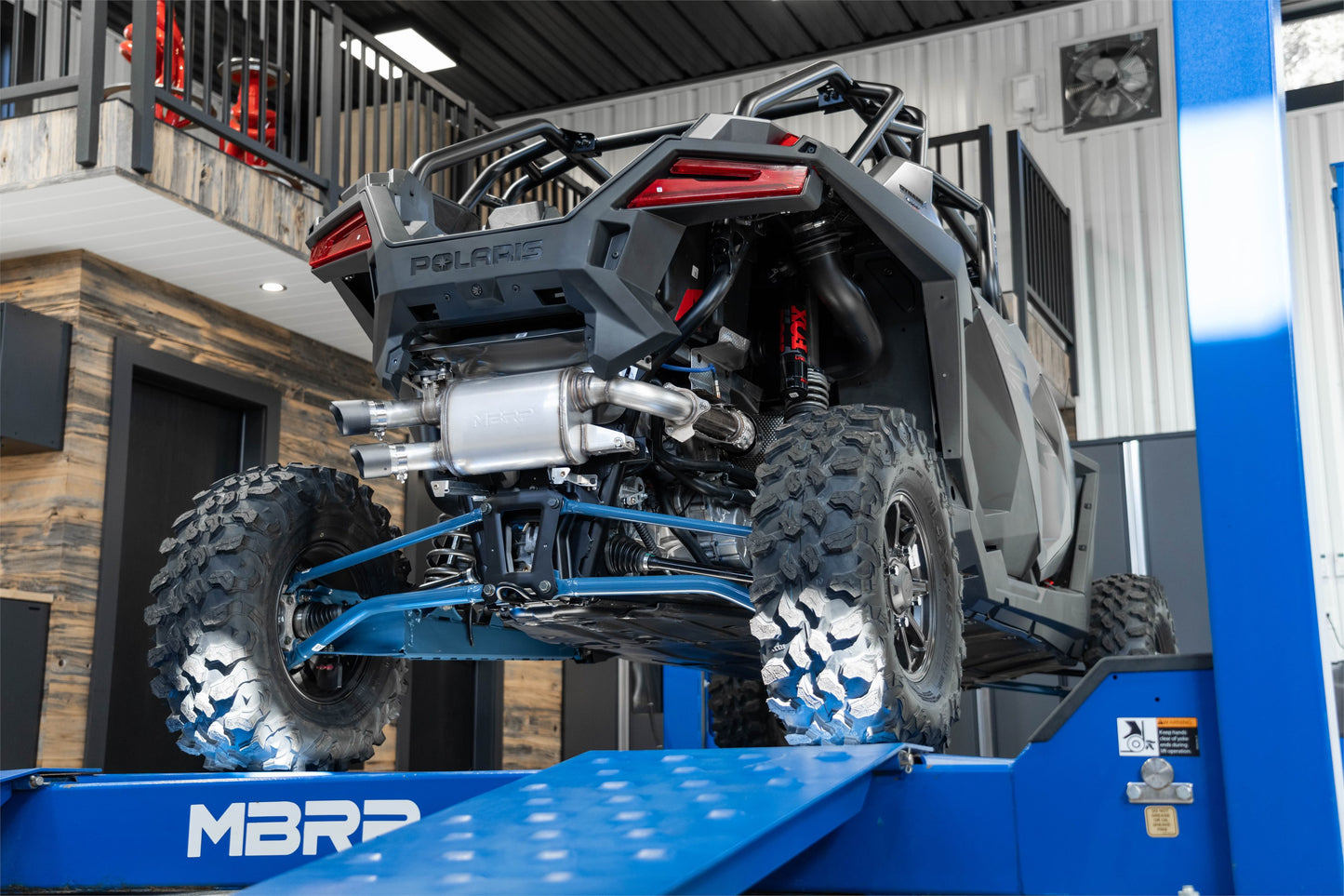 20-Up Polaris RZR PRO XP Slip-on Active Exhaust Dual Outlet with Carbon Fiber Tips Performance Series MBRP-4