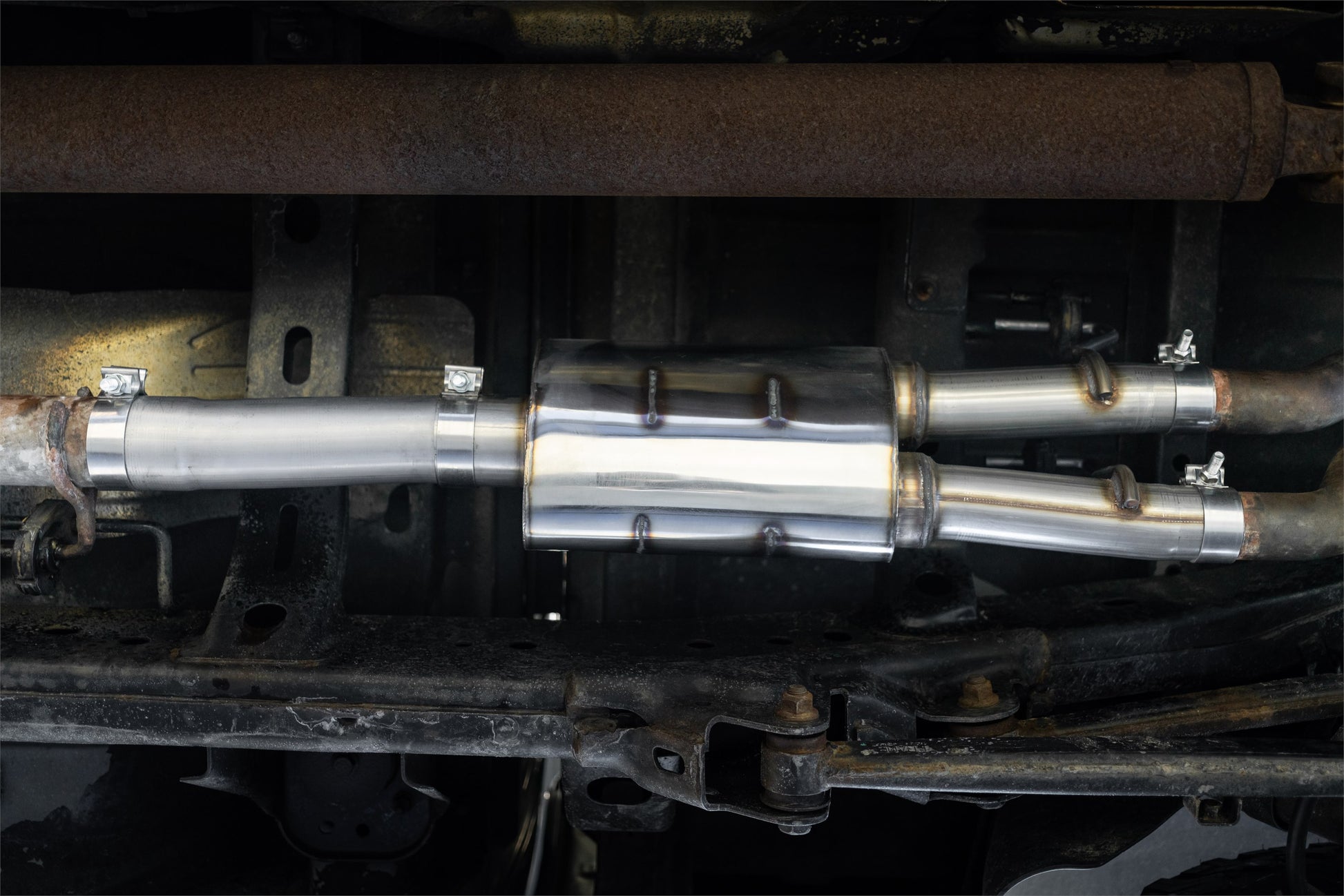 Dodge 3 Inch Single/Dual Out Muffler Replacement Armor Plus For 09-24 RAM 1500, 5.7L Hemi RAM 1500 Classic 5.7L Hemi MBRP-3