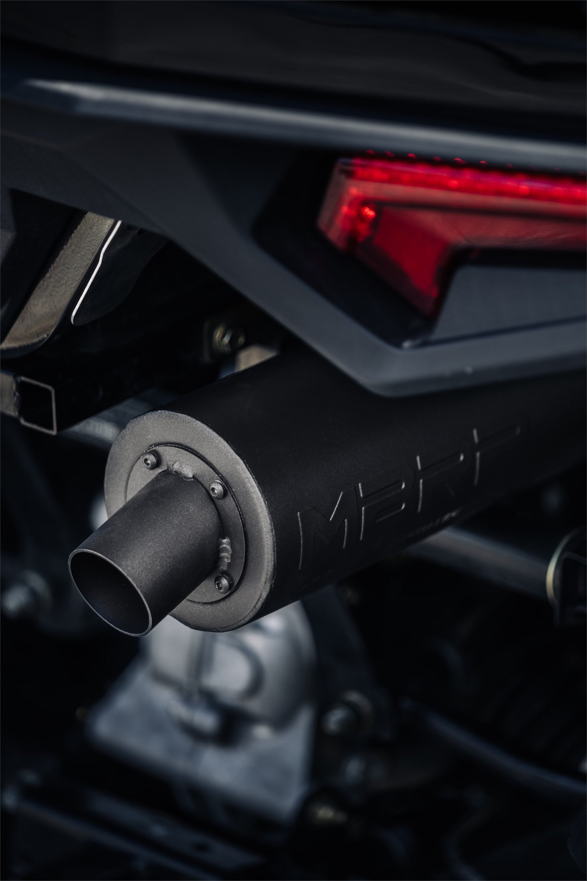 Slip-On Combination W/Sport Muffler For 01-Up Polaris Sportsman MBRP-8