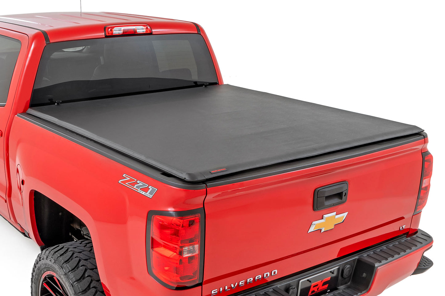 Soft Roll Up Bed Cover | 5'9" Bed | Chevy/GMC 1500 (14-18 & Classic) Rough Country