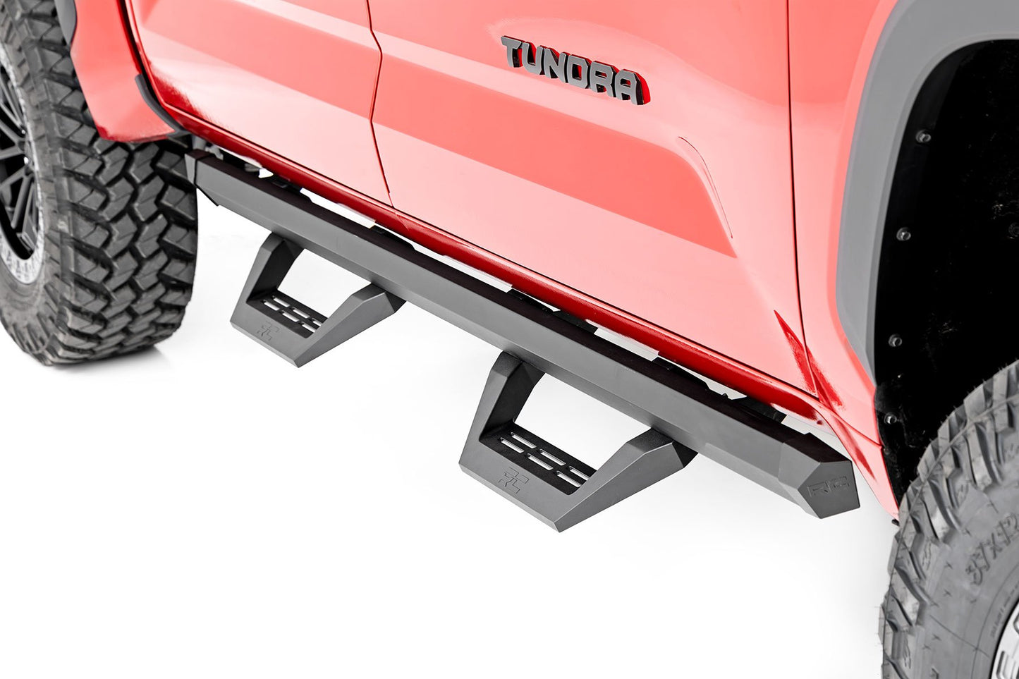 SRX2 Adj Aluminum Steps | CrewMax | Toyota Tundra 2WD/4WD (2022-2025) Rough Country