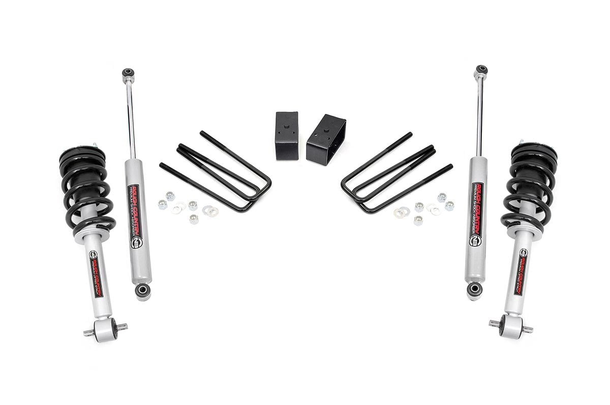 3.5 Inch Lift Kit | N3 Struts | Chevy/GMC 1500 2WD (07-13) Rough Country